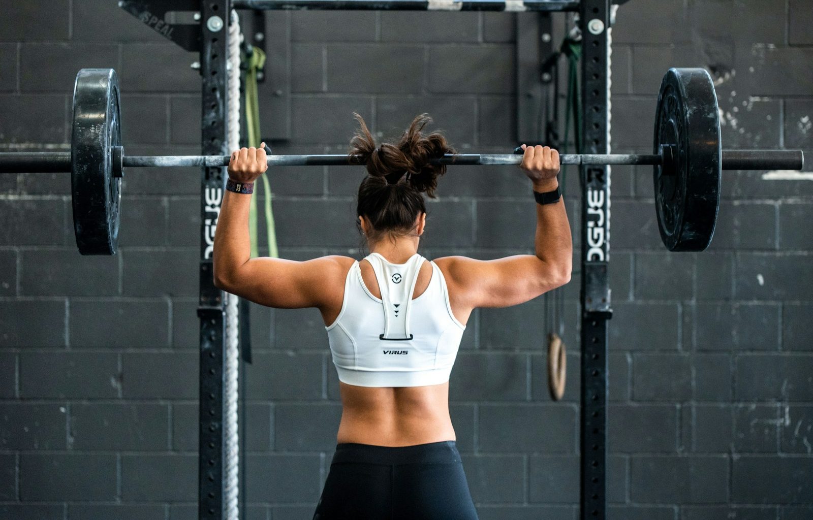 woman doing weight lifting